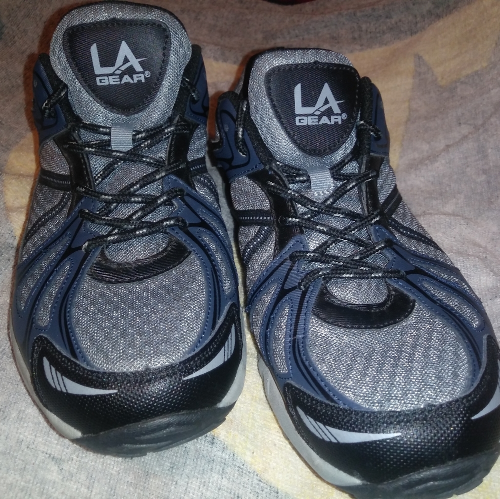 LA Gear Voyager Men's Running Shoes wide width